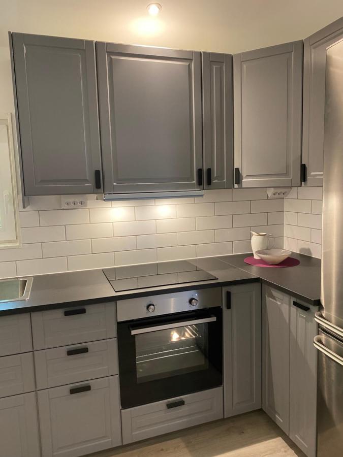 Sjoelanda Apartment Sjuntorp Ngoại thất bức ảnh